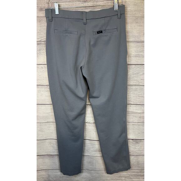 Lee Women’s Grey Pull-On Dress Pants Size 8 Vintage-Inspired - Picture 2 of 6